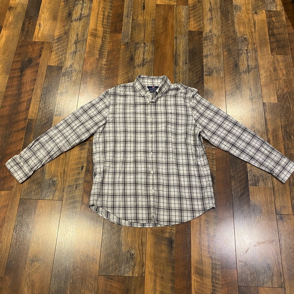 Men’s neutral plaid Vineyard Vines button down shirt